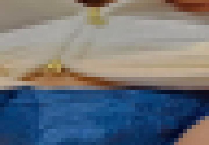 JvVQWNF-UaSTsDbv