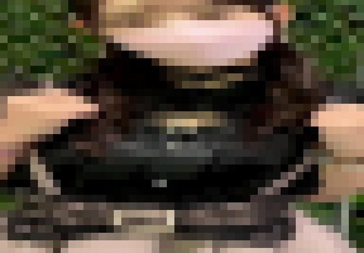 ywT-XnaMGCUs8bq3